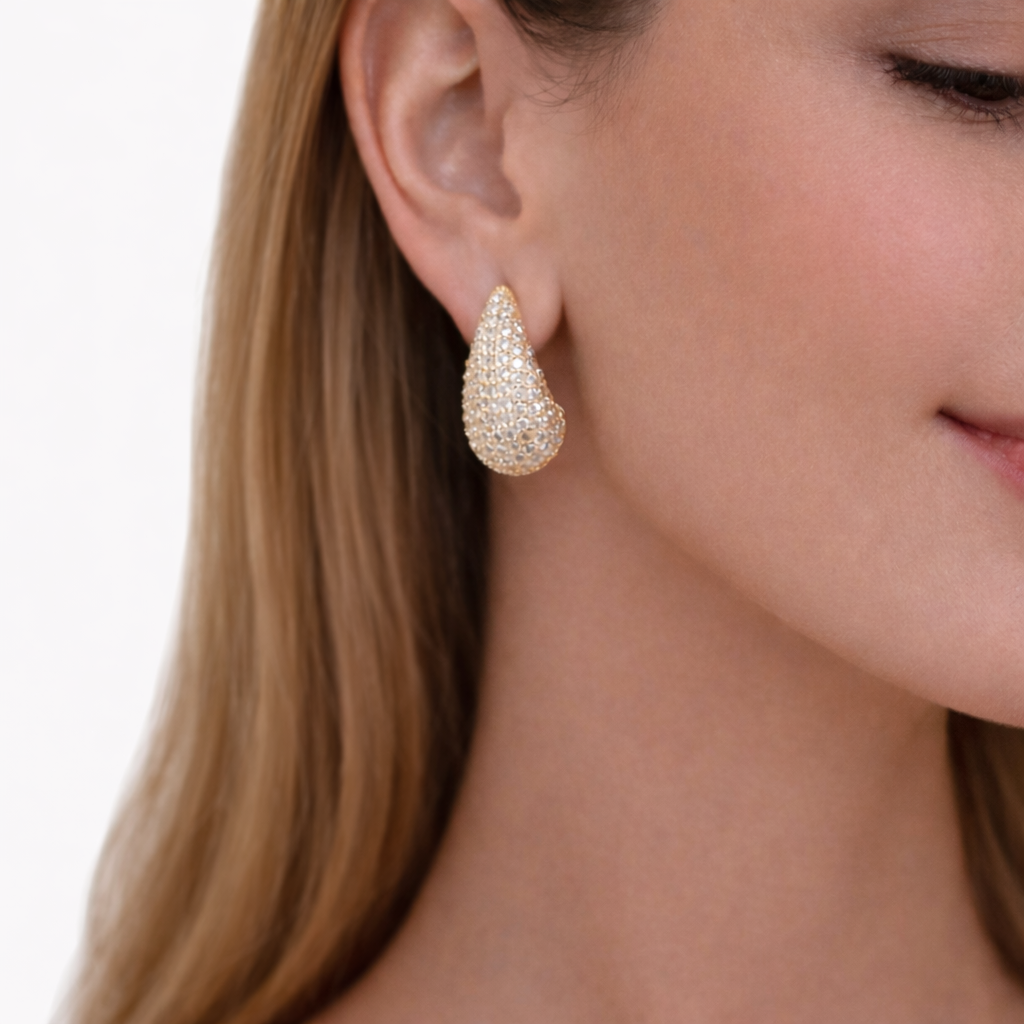 Boucles d’Oreilles Maely – Goutte Pavée en Acier Inoxydable (Doré & Argenté)